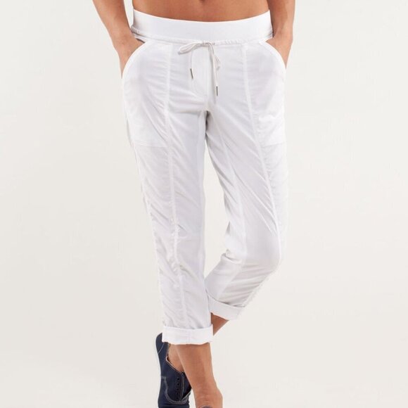 Lululemon Street To Studio Crop *No Liner - 4 White - Picture 1 of 6